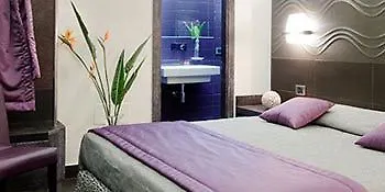 بيت ضيافة كلاس هاوس روما